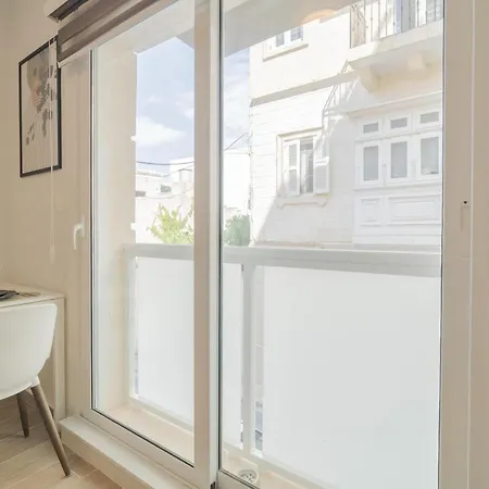 A Lovely 1br Fully Equipped With Wifi And Ac In St Julians Saint Julian's