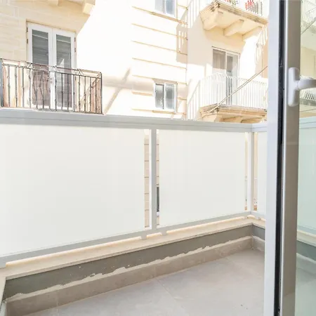 Apartament A Lovely 1br Safe, Equipped With Wifi & Ac Stj092 St. Julian's