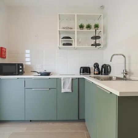 A Lovely 1br Fully Equipped With Wifi And Ac In St Julians * St. Julian's